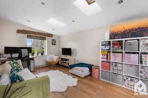 Photo 16- click for photo gallery